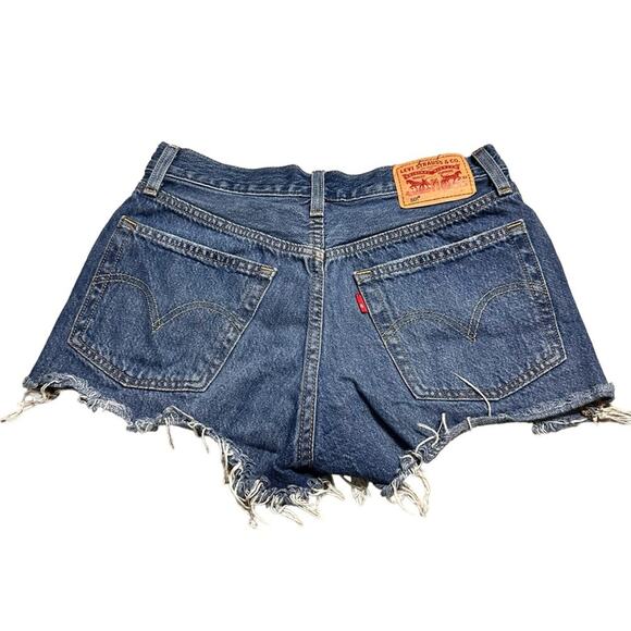 Levi Strauss 501 Cut Off Denim Jean Shorts size 25 - Picture 2 of 7